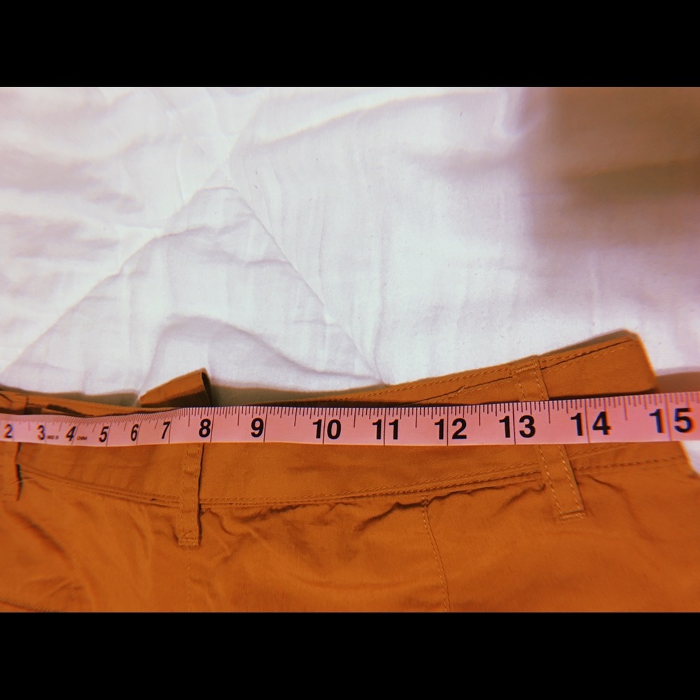 NEW 🌞SUMMER🌞SHORTS - Picture 3 of 6